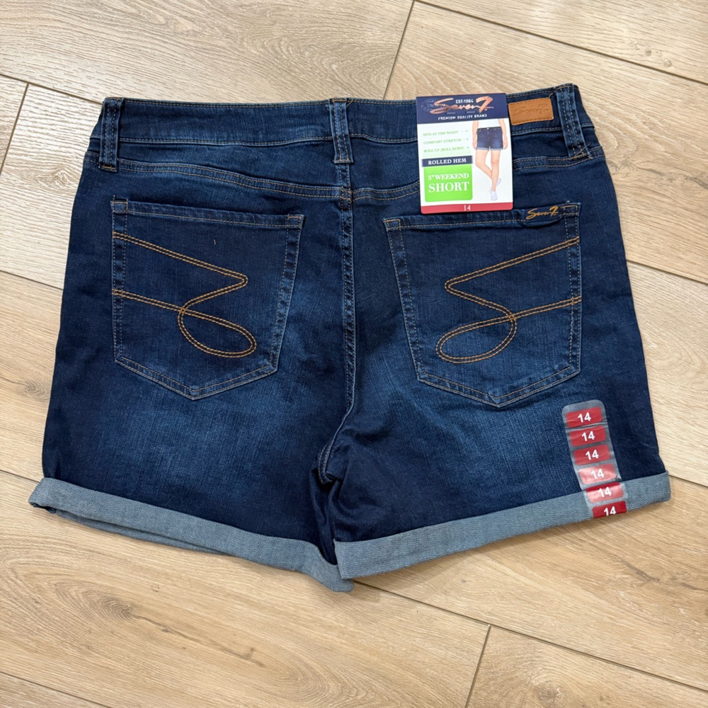 7 For All Mankind Deep Blue Denim Jean Shorts *NWT